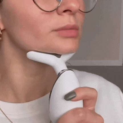 HotGlow™ – Ansiktsmassage & Ljusterapi för Inre och Yttre Ljus